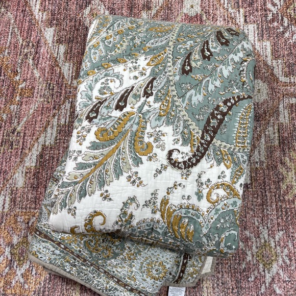 Pottery Barn Bedding Pottery Barn King Size Printed Quilt Comforter